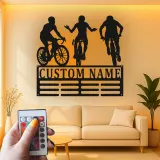 Insegna in metallo personalizzata con luce LED Trio Ciclisti Regalo per appassionati di bici Decorazione per garage o man cave