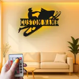 Cartel de metal personalizado de moto de nieve | Arte mural LED | Decoración de deportes de invierno a medida para el man cave o garaje