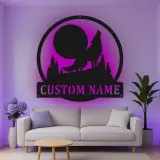 Insegna in metallo personalizzata con lupo che ulula alla luna e luce LED