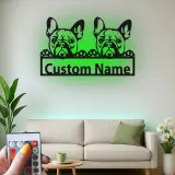 Insegna in metallo personalizzata con Bulldog Francese | Decorazione murale LED su misura | Regalo per lei amante dei cani | Arredo con nome del pet