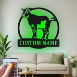 Insegna LED personalizzata con capra | Arte murale in metallo personalizzata per farmhouse e fienile | Regalo per rancher