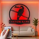 Cartel de metal personalizado de tucán | Arte mural LED con nombre | Decoración de vida salvaje exótica para hogar y negocio | Regalo personalizado para amantes de las aves