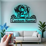 Insegna in metallo personalizzata con Rottweiler | Insegna con nome del cane con luce LED | Regalo per amanti degli animali e decorazione moderna per la casa
