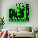 Insegna in metallo personalizzata con cervo e alberi retroilluminata LED regalo per casa nuova decorazione per cabin all'aperto