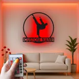 Cartel LED de karate a medida | Arte mural de metal personalizado de artes marciales | Decoración para dojo y regalo para luchador