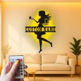 Insegna personalizzata con nome fata e LED | Insegna in metallo personalizzata per cameretta bambina | Decorazione magica per nursery | Decorazione da parete fiabesca