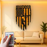 Bandera americana personalizada para liniero | Decoración mural de metal LED para electricistas | Regalo patriótico para trabajador de servicios públicos | Cartel con nombre personalizado