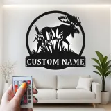 Insegna in metallo LED personalizzata con alce - Regalo per amanti della natura e decorazione per cabine