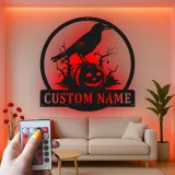 Panneau en métal personnalisé Corbeau & Citrouille | Décoration murale Halloween avec rétroéclairage | Décor effrayant personnalisé | Cadeau gothique