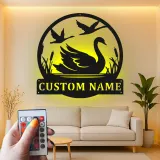 Cartel de Metal de Cisne Personalizado | Arte de Vida Silvestre LED | Decoración de Casa de Estanque con Nombre Personalizado