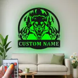 Insegna in metallo LED personalizzata con lupo - Regalo per lui, decorazione per man cave o sala giochi