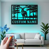 Décoration murale en métal personnalisée avec éclairage LED de forêt de cerfs - Cadeau pour les amoureux de la nature, décoration de chalet ou de pavillon 2
