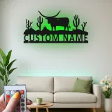 Panneau Métallique Longhorn du Texas Personnalisé | Art Murale Rétroéclairé avec Nom de Ranch | Décoration Rustique de Cactus du Désert pour Ferme et Extérieur