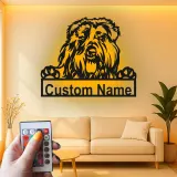 Panneau LED Old English Sheepdog | Décoration murale en métal personnalisée | Cadeau pour amoureux des chiens | Décor avec le nom de l'animal