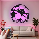 Letrero metálico personalizado de portero | Arte mural LED de fútbol | Decoración con nombre del jugador para habitación infantil | Regalo deportivo moderno