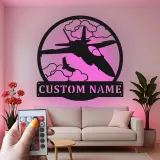 Fighter Jet Metall-Wandkunst | Personalisiertes LED-Schild für den Man Cave | Individuelles Geschenk für Piloten | Militärische Flugzeugdekoration