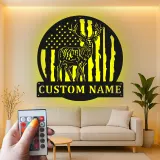 Décoration murale en métal personnalisée avec cerf et drapeau américain, éclairage LED, cadeau personnalisé pour chasseurs, décoration de cabane rustique 4