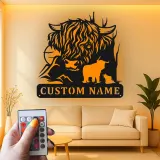Decoración mural de metal LED de vaca de las Highlands | Decoración farmhouse personalizada | Letrero rústico a medida para amantes de los animales