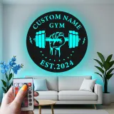 Insegna palestra personalizzata con luce LED | Decorazione murale in metallo personalizzata per home gym | Logo weightlifting per appassionati di fitness