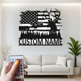 Cartel de metal personalizado de cazador de ciervos | Arte mural LED de bandera americana | Decoración de rifle con nombre personalizado para cueva de hombres | Regalo patriótico para cazadores