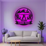 Insegna in metallo personalizzata con scena di montagna e LED per amanti dell'outdoor