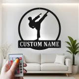 Insegna LED Karate Personalizzata | Arte Murale in Metallo per Arti Marziali | Decorazione Dojo e Regalo per Combattente