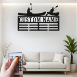 Portamedallas personalizado de kayak | Arte mural de metal personalizado con LED | Expositor de dorsales y medallas de kayakista | Regalo para amantes del aire libre