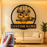 Individuelles Klempner Schädel LED Schild | Personalisierte Metall Wandkunst | Werkstatt Dekor & Garagengeschenk für Ihn | Industrielles Firmenlogo