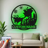 Cartel de metal personalizado de trineo de Santa | Arte mural navideño LED | Decoración navideña personalizada para el hogar | Silueta de reno con nombre