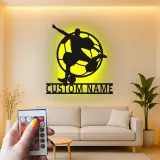 Cartel LED de Jugador de Fútbol Personalizado | Decoración Mural de Metal Personalizada | Decoración para Habitaciones de Atletas y Regalo para Niños | Placa de Nombre Iluminada para Bar Deportivo