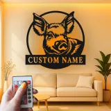 Cartel LED de retrato de cerdo personalizado | Decoración de granja personalizada | Arte mural de metal rústico para granero o hogar de campo moderno