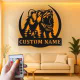 Cartel de metal LED de bosque de osos personalizado Regalo para entusiastas del aire libre Decoración de cabaña o lodge