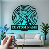 Personalisiertes Metall-Wandkunst des Sonnensystems | LED-Weltraum- und Bergdekoration | Individuelles Namensschild für das Kinderzimmer oder Büro | Geschenk für Astronomie-Liebhaber