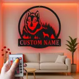 Cartel de metal personalizado con luz LED de bosque de lobos Regalo personalizado para amantes de la naturaleza Decoración rústica de cabaña