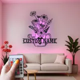 Insegna personalizzata con annaffiatoio | Decorazione murale in metallo LED | Arredo da giardino su misura | Regalo per giardiniere | Accento floreale boho