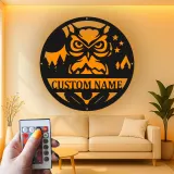 Insegna in metallo con gufo reale | Arte murale LED con nome personalizzato | Decorazione rustica su misura per baita e lodge per lui