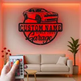 Insegna Garage Challenger Personalizzata | Insegna in Metallo LED | Decorazione per Man Cave per Appassionati di Auto
