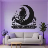 Gothic Raven Metallschild | Personalisierte Krähen LED-Wandkunst | Individuelle Hexen-Dekoration für Ihr Zuhause | Spooky Mond-Schild