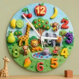 Wanduhr mit Safari-Tieren und Früchten für Kinderzimmer | Bunte Dschungel-Dekoration, süßes Babyparty Geschenk für Säuglinge (34,5 cm)