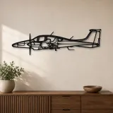 Silhouette d'avion DA62 en métal, Décoration murale aéronautique