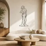 Décoration murale en métal Curved Spine Figure | Décor mural de figure féminine