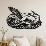 Arte de Metal de Gaviota en Vuelo sobre Olas | Decoración Costera y Náutica