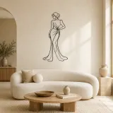 Décoration murale en métal "Pose en robe satin" | Décor mural figure de mode