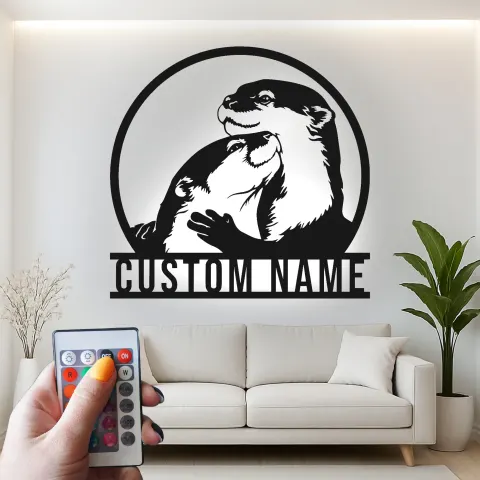 Vista alternativa di Insegna LED personalizzata con lontra | Arte murale in metallo personalizzata per nursery | Decorazione silhouette animale selvatico | Regalo per amante delle lontre