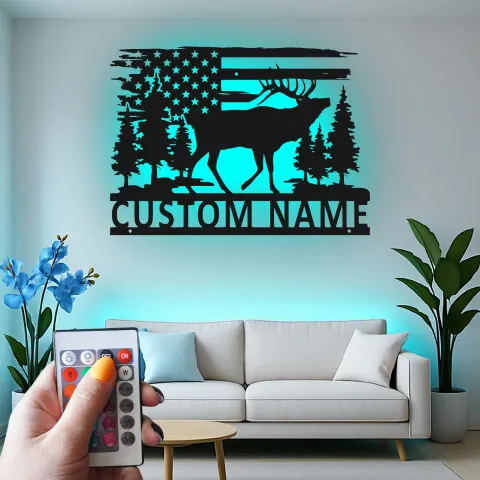 Vista alternativa di Insegna in metallo personalizzata con luce LED a forma di alce e bandiera americana, regalo per amanti della natura, decorazione per cabine rustiche