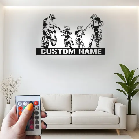 Vista alternativa di Insegna in metallo personalizzata per motocross familiare - Luce LED - Regalo personalizzato per appassionati di moto da cross, decorazione per garage o sala giochi