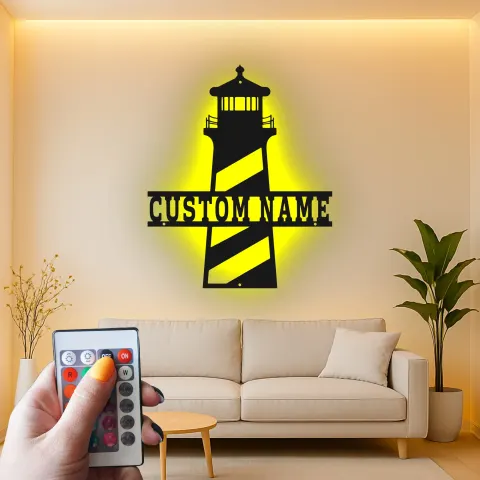 Leuchtturm-Metall-Wandkunst | Personalisiertes LED-Namensschild für Küstendekor | Nautisches Dekor für das Strandhaus alternative Ansicht