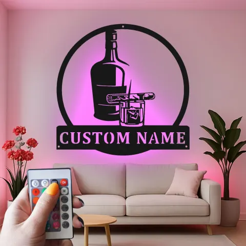Vista alternativa de Cartel de metal personalizado con luz LED para whisky y cigarro, regalo de bar personalizado para él, decoración de cueva de hombres