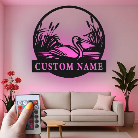 Vista alternativa di Arte Murale LED Pellicano | Insegna in Metallo Personalizzata per Case Costiere | Silhouette di Uccello Nautico | Decorazione per Casa al Mare