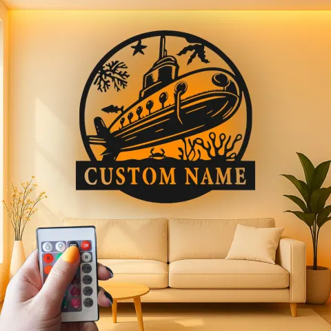 Vista alternativa di Insegna in metallo personalizzata con LED per sottomarino | Insegna nautica personalizzata | Decorazione a tema oceano per nursery o regalo per marinai